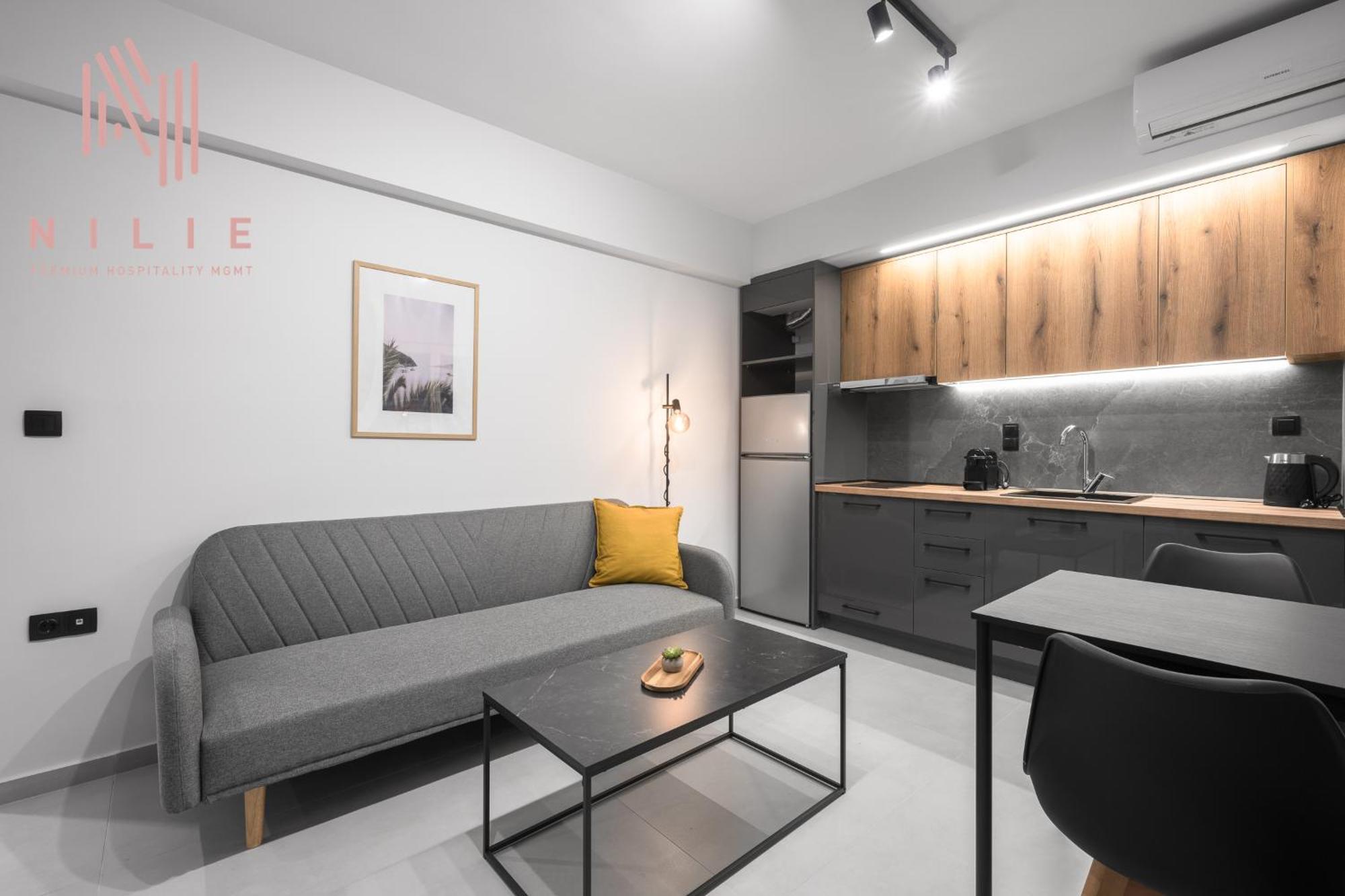Room8, Nilie Hospitality Mgmt * Thessaloniki