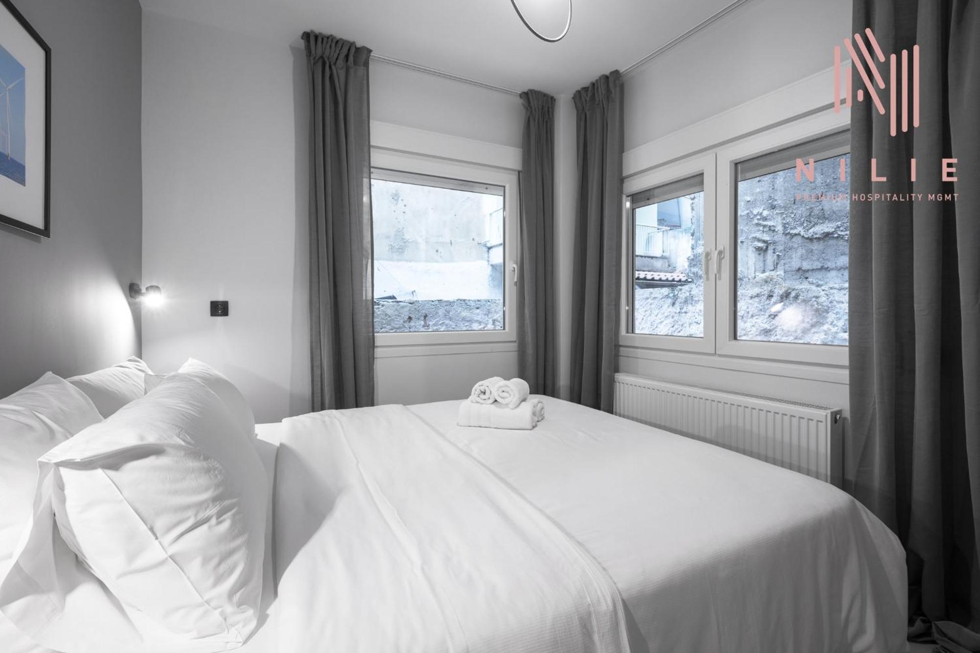 Room8, Nilie Hospitality Mgmt