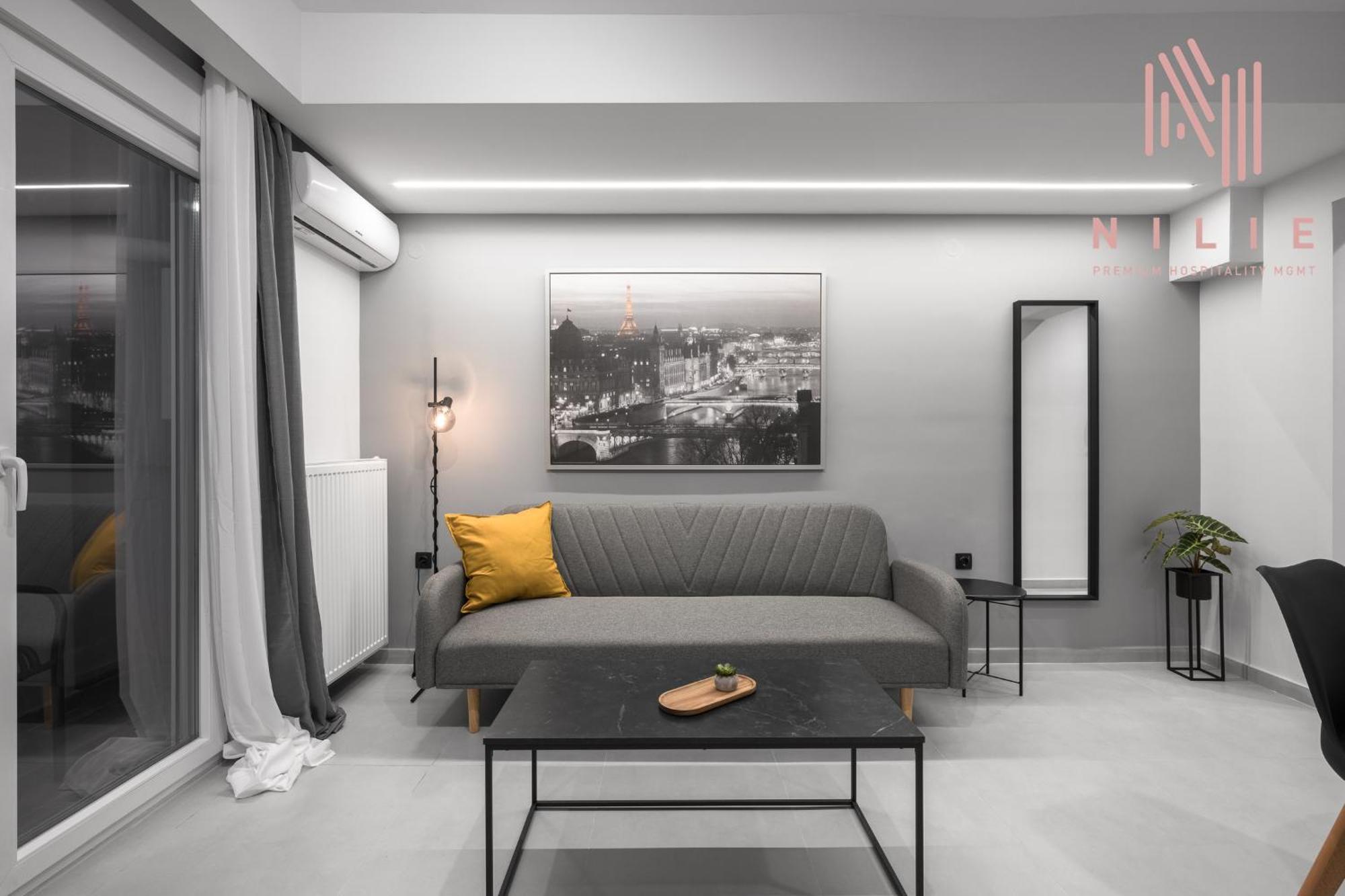 Room8, Nilie Hospitality Mgmt * Thessaloniki
