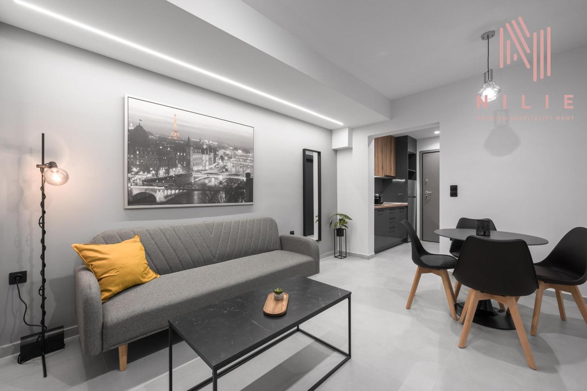 Room8, Nilie Hospitality Mgmt Thessaloniki